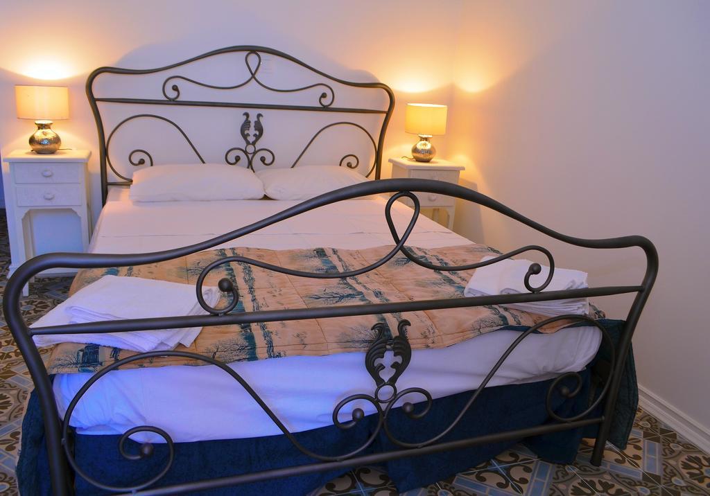 Belvedere private luxury beach villa Chalki Town Rum bild